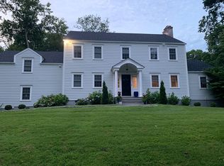 7 Stag Ln, Greenwich, CT 06831