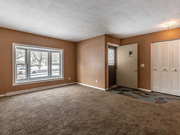 5th image of 3607 Glasgow Dr