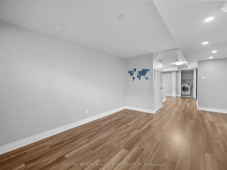 86 Breeze Dr — Photo 29