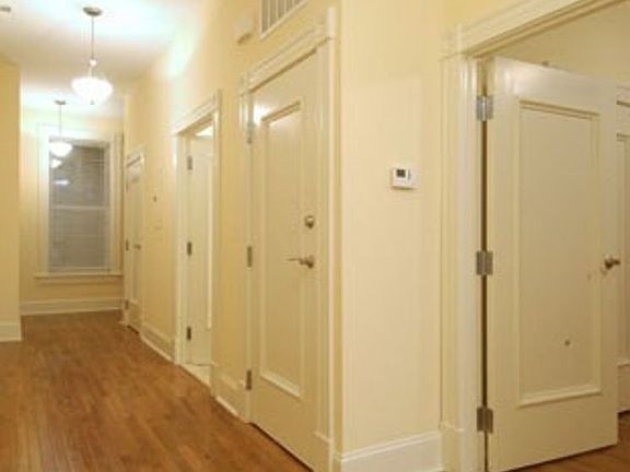 3rd image of 4143-45 Manchester Ave #B