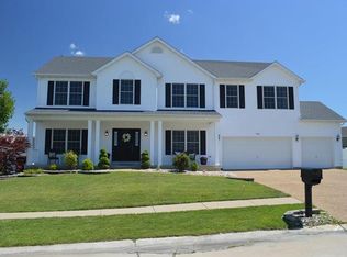 719 Julia Elizabeth Dr, Wentzville, MO 63385