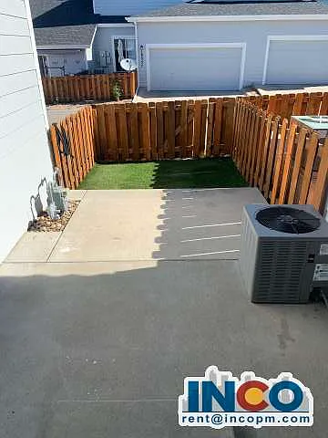 18356 E Cornell Pl — Photo 14