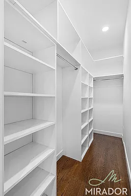 Rented by Mirador Real Estate | media 22