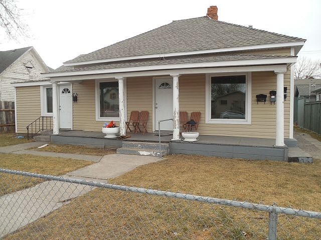 1st image of 114 1/2 S 31st St