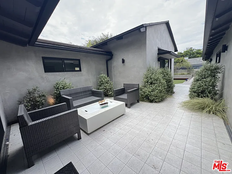 3350 McLaughlin Ave — Photo 17