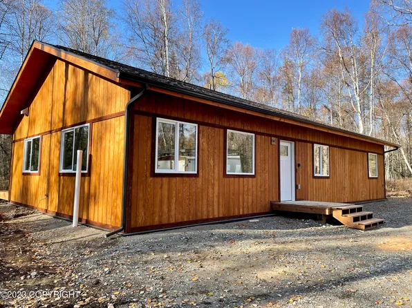24768 S Spatterdock St, Talkeetna, AK 99676