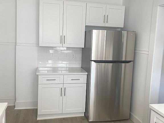 2nd image of 201 Woodbury Rd Suite 2