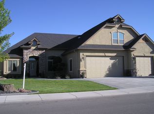 1112 W Yosemite Dr, Meridian, ID 83646