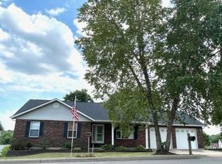 5760 Steutermann Rd, Washington, MO 63090