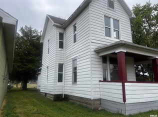 635 S Locust St, Centralia, IL 62801