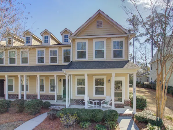 229 Bennett Ln, Summerville, SC 29483