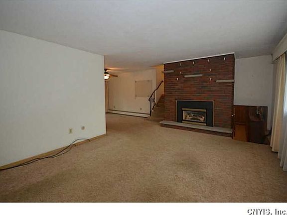 5th image of 7554 Audrey Dr