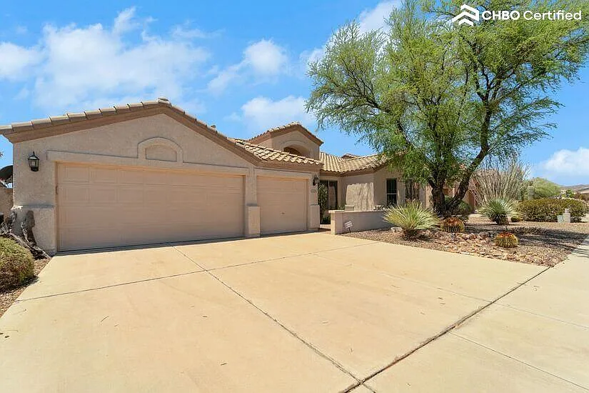 Furnished Home Rental in Oro Valley — Photo 4