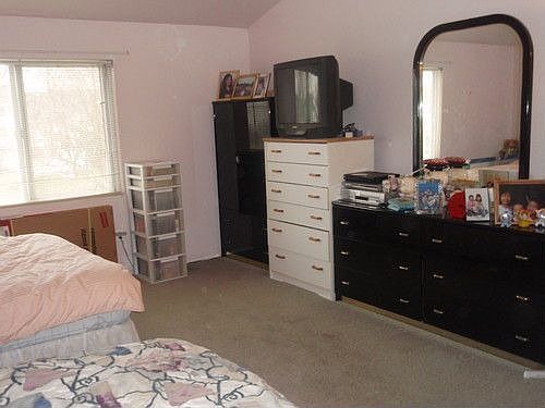 4th image of 51 Country Ln