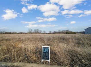 1404 Navajo Ct, Kankakee, IL 60901