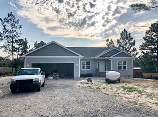 10 Opal Ln, Pinehurst, NC 28374