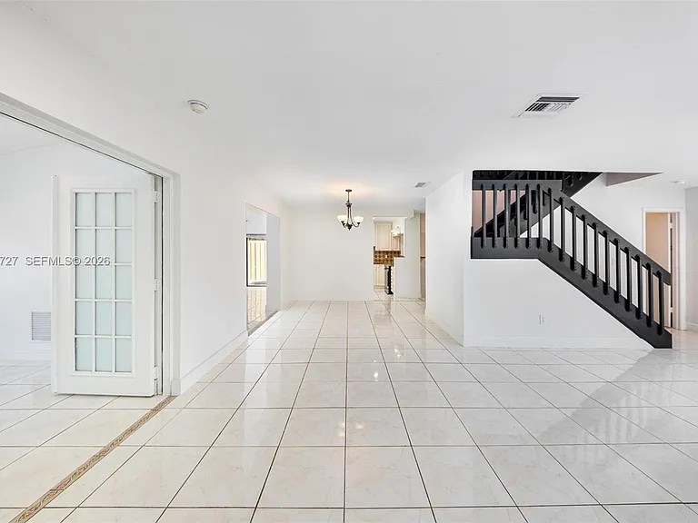 15157 SW 95th St — Photo 4