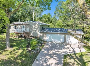 3978 Bower Creek Rd, De Pere, WI 54115