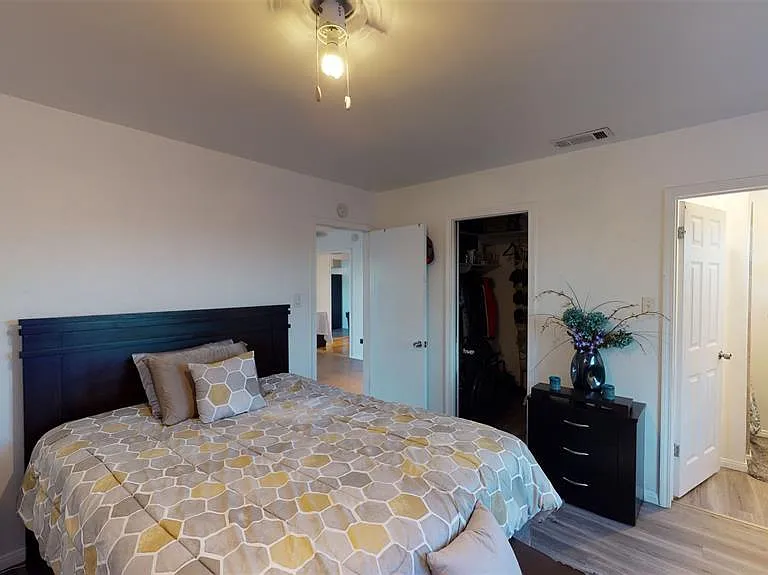 1821 Brookline St #2 — Photo 19