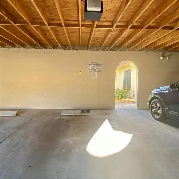 3625 Longmeadow #40 — Photo 32