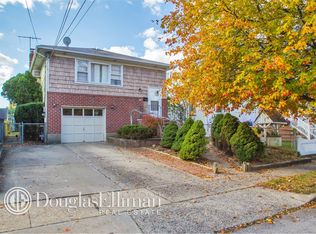 148 Lewis St, Valley Stream, NY 11580