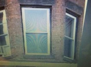 26 Linden St, Holyoke, MA 01040