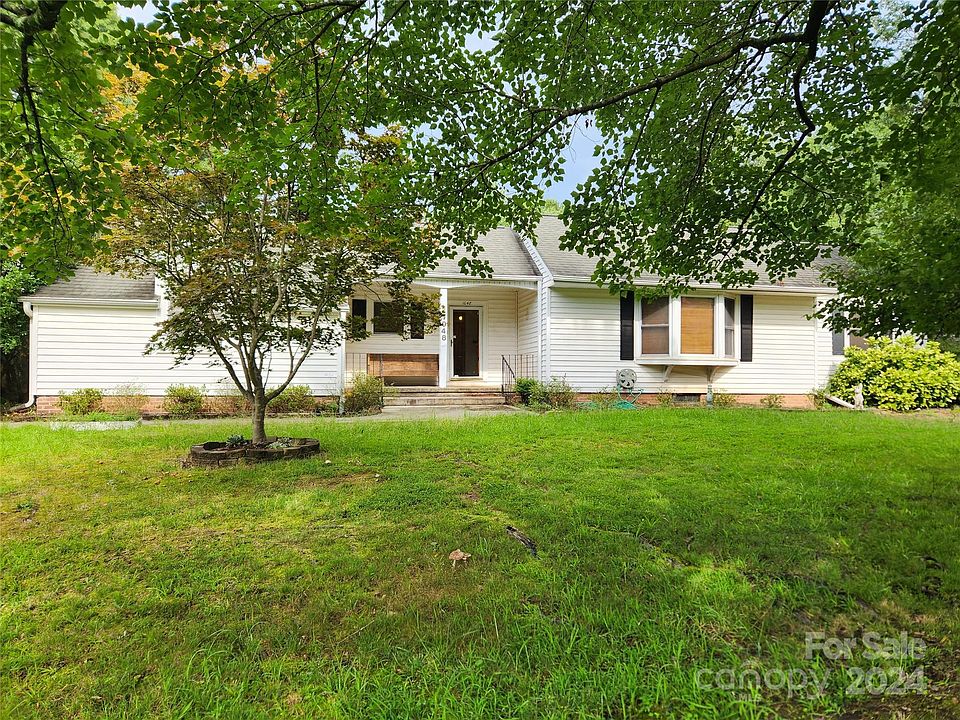 1st image of 1048 Old Modena St