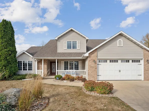 4709 Quesada Ave, Cedar Falls, IA 50613