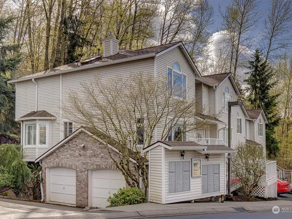7206 134th Court SE, Newcastle, WA 98059