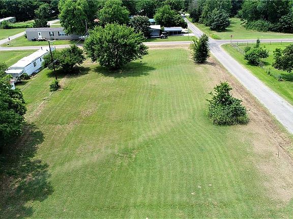 5th image of 309 Pueblo Dr