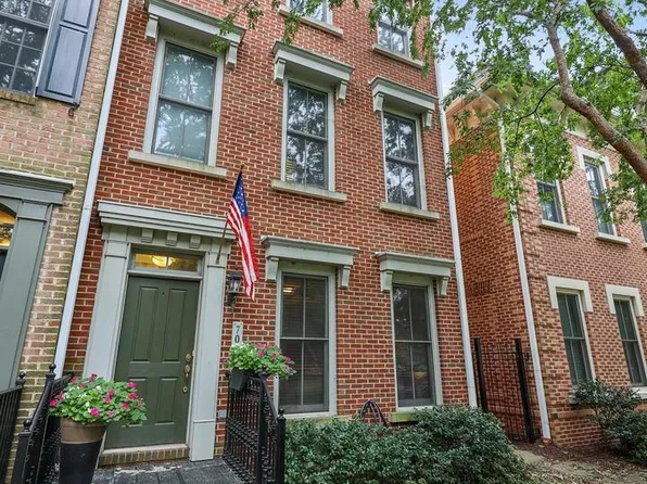 708 Rose Sq, Alexandria, VA 22314