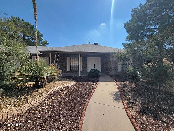 2nd image of 6836 Orizaba Ave