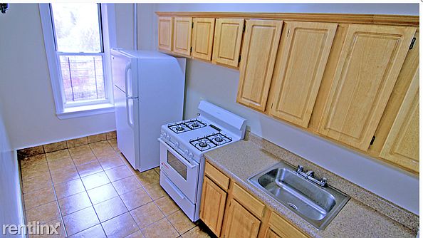 1st image of 1621 Popham Ave