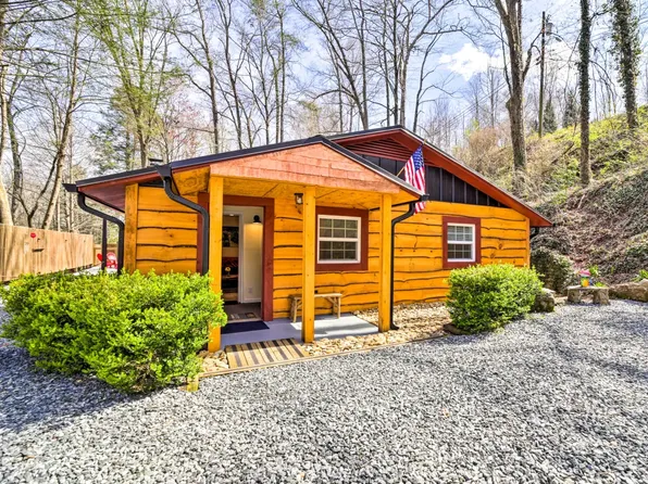 76 Frog Hollar Ln, Brevard, NC 28712