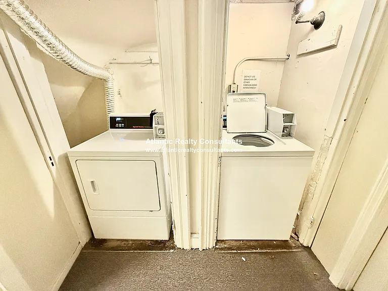 337 Beacon St #4 — Photo 10