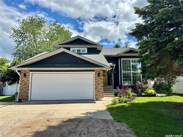 52 Windfield PLACE, Yorkton, SK S3N 3P8