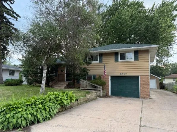 6407 Orchard Ave N, Brooklyn Center, MN 55429