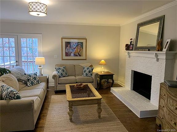 2nd image of 4901 Dawnridge Dr