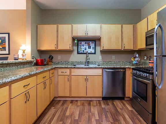 4th image of 2803 E 38th St APT 305