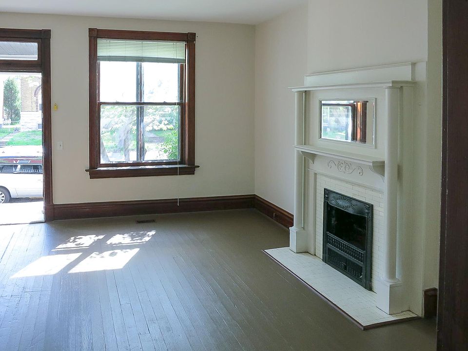 1st image of 2821 Shenandoah Ave