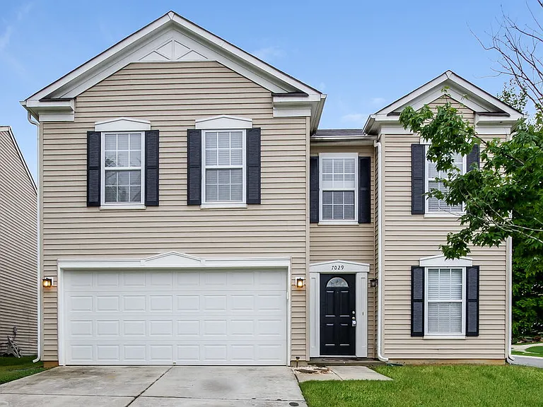 7029 Maple Park Ln — Photo 1