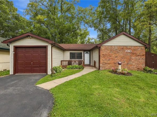 7060 Tonawanda Creek Rd, Lockport, NY 14094
