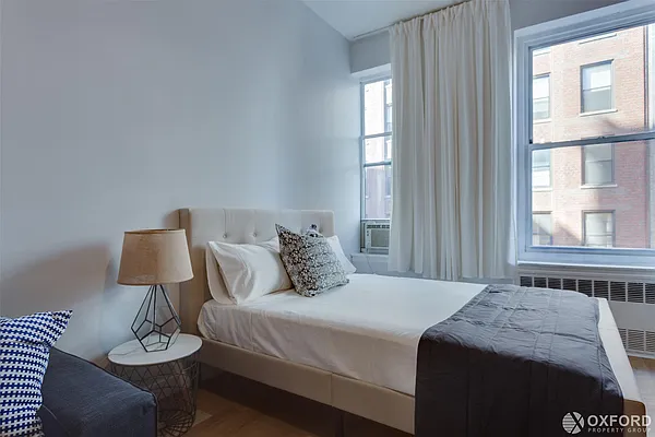 Rented by Oxford Property Group | media 35