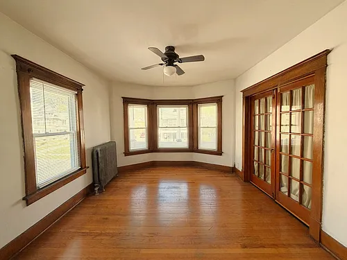 28 Merriam St Photo 1