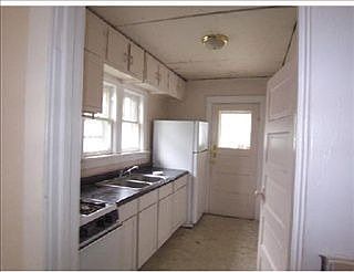 3rd image of 1609 Milburn Blvd