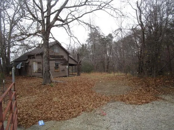 475 Corning Dr, Danville, VA 24541