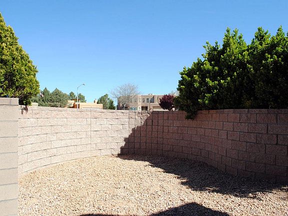 9412 Freedom Way (3)
