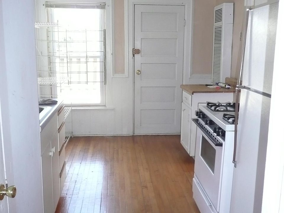 KITCHEN 14X9