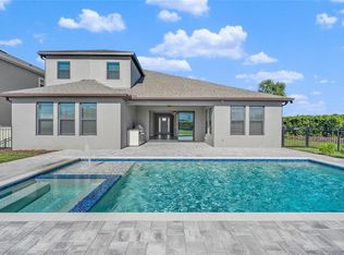 9511 Tequila Sunrise Dr, Sarasota, FL 34241