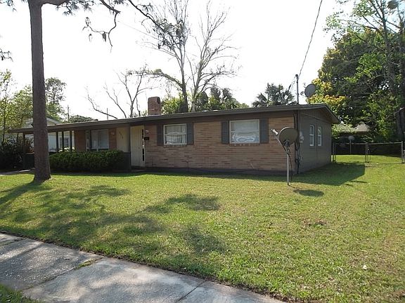 2nd image of 2518 Eastill Dr